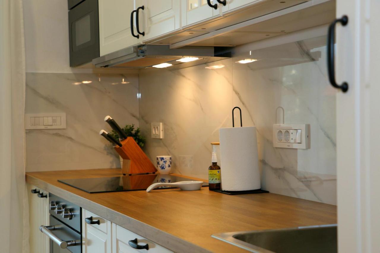 Apartments Tona Zaboric Ngoại thất bức ảnh