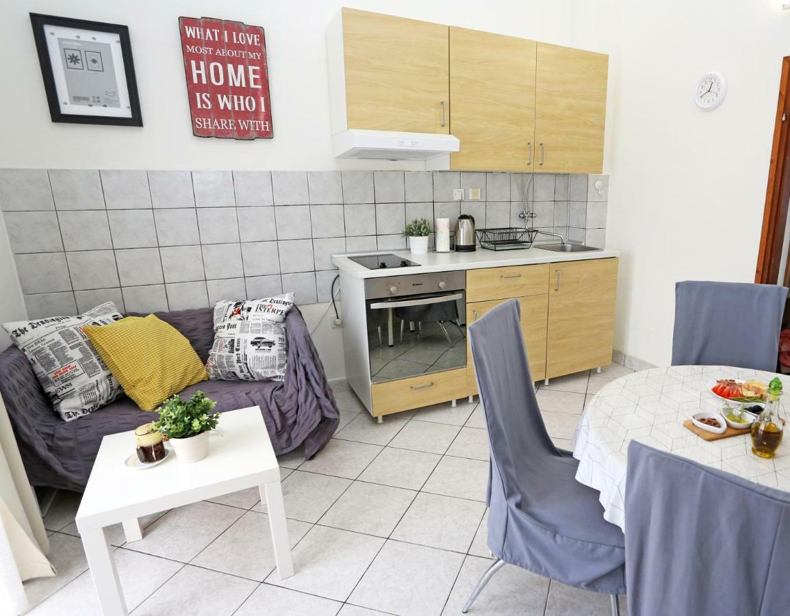 Apartments Tona Zaboric Ngoại thất bức ảnh