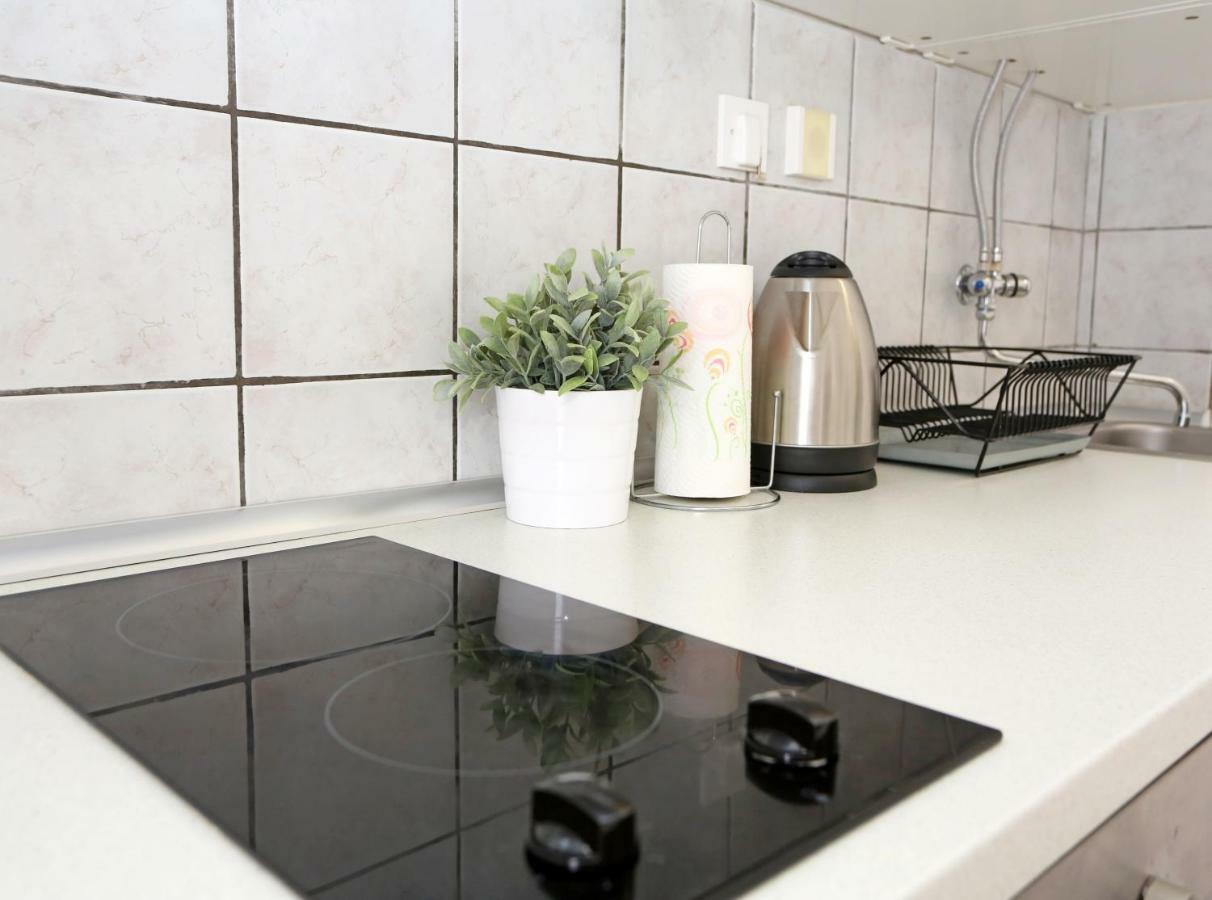 Apartments Tona Zaboric Ngoại thất bức ảnh